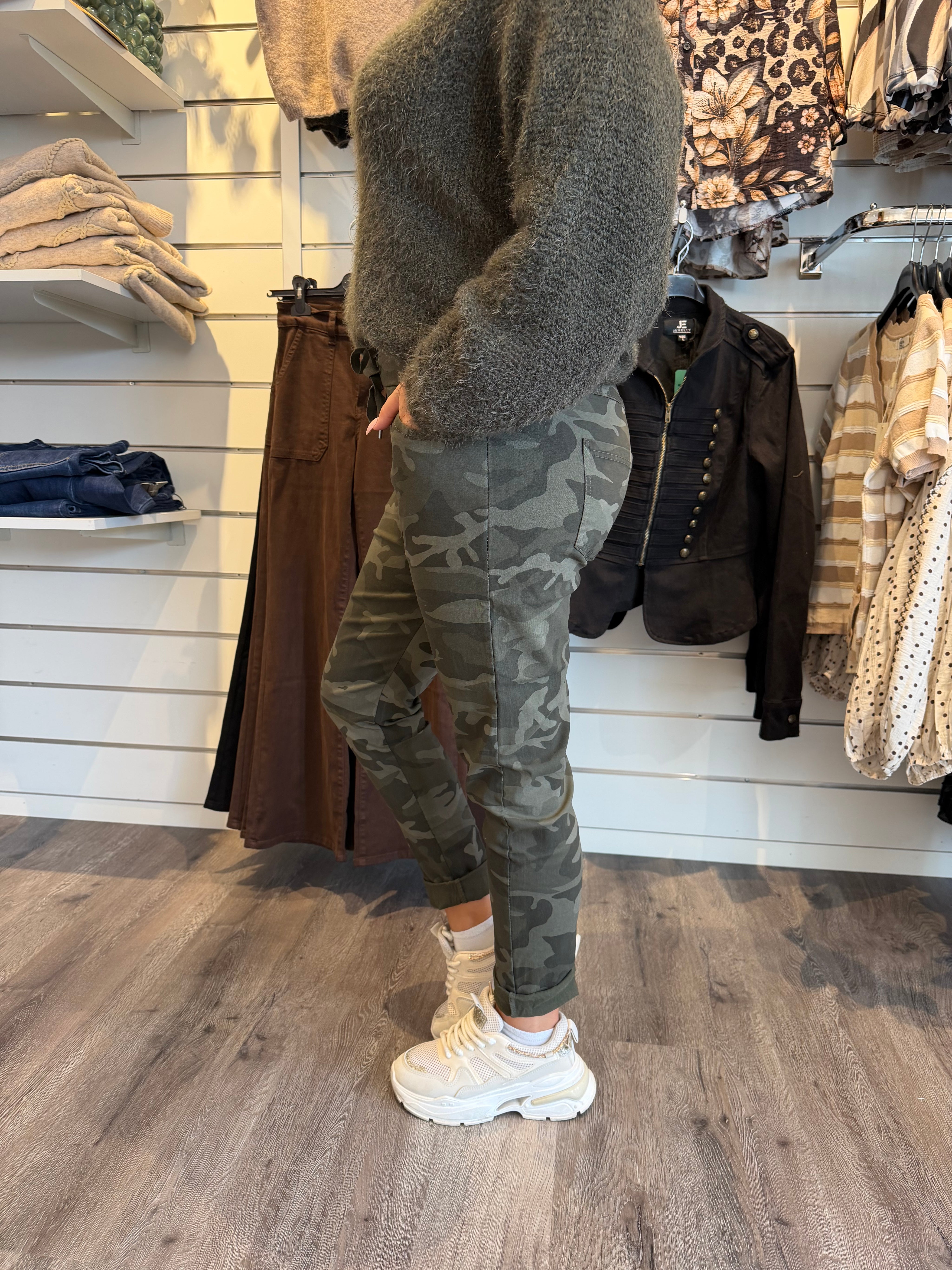 1AC7B39C-F0A8-4CA8-A342-AB2BBDD20D4F.jpg