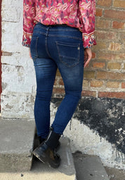 Leoni- Jeans JW2505 - Mörktvätt - Nyhet