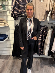 Iris långjacka/kavaj moccaimmitation Svart