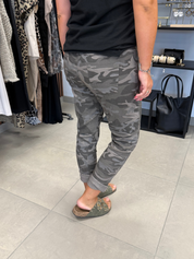 Adria Magiska byxor Camo Taupe