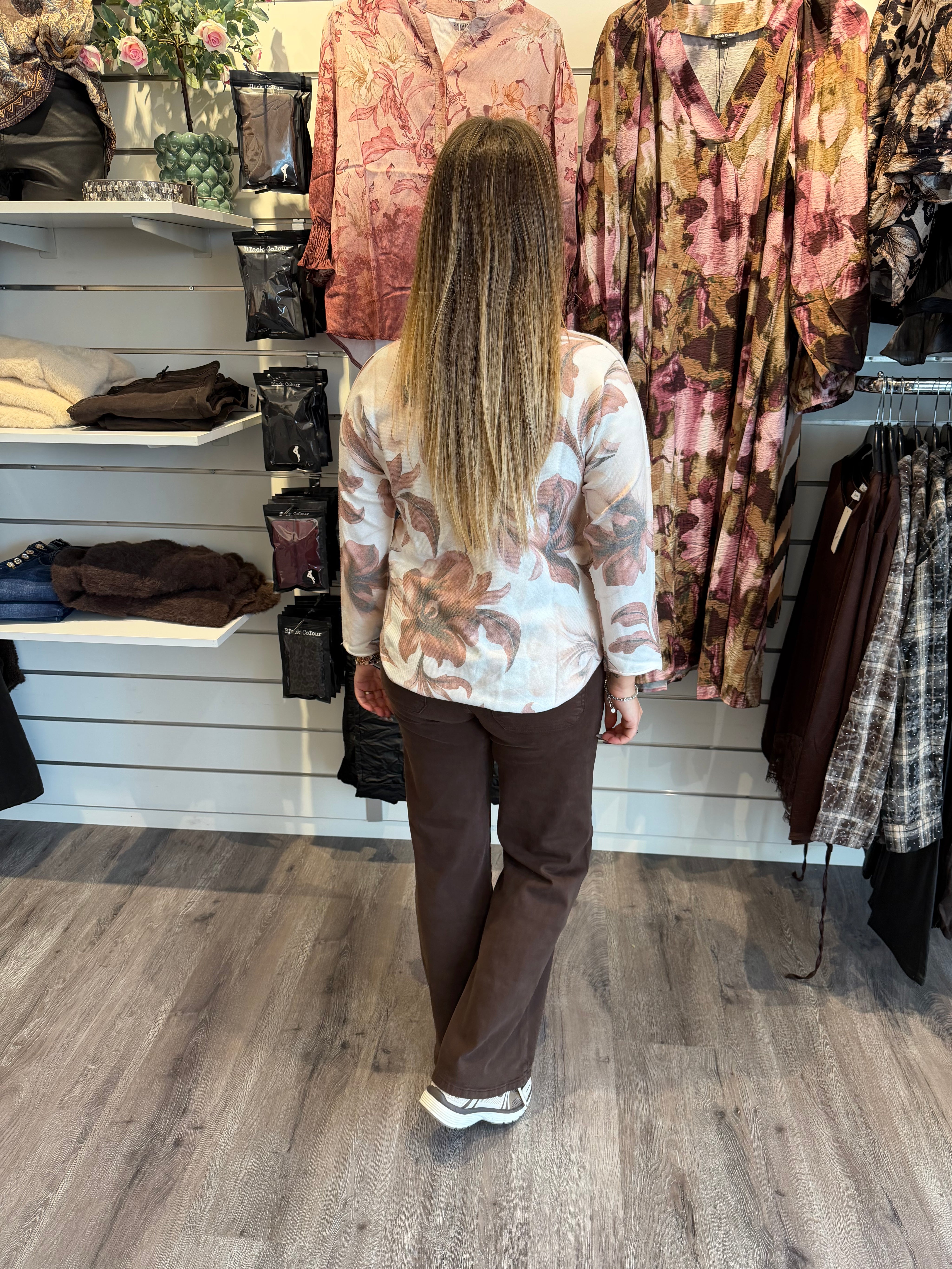 Helena stickad tröja flower Taupe