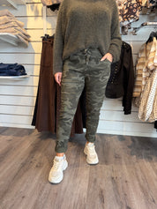 Adria Magiska byxor Camo Army
