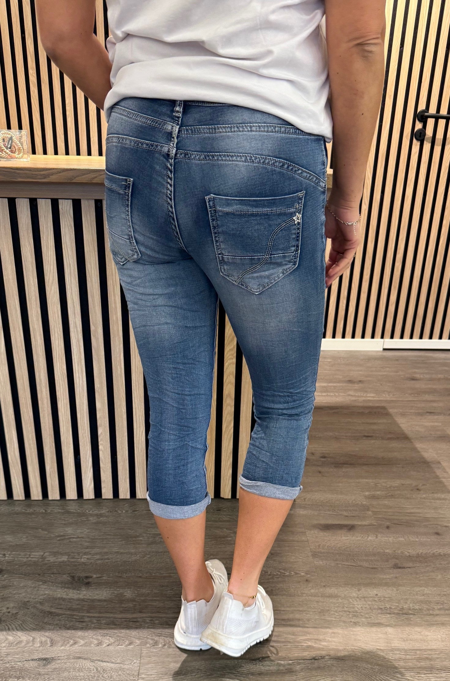 Alba - Trekvartsbyxor - Denim