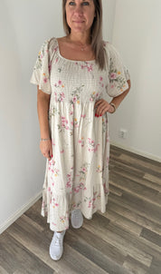 Alexa - Klänning Lång Blommor Beige