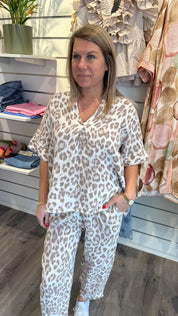 BCMelina Linnetopp Leopard Nougat