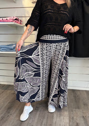 Ulrika- Vida byxor- Navy