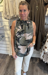 Lucina Topp Camo