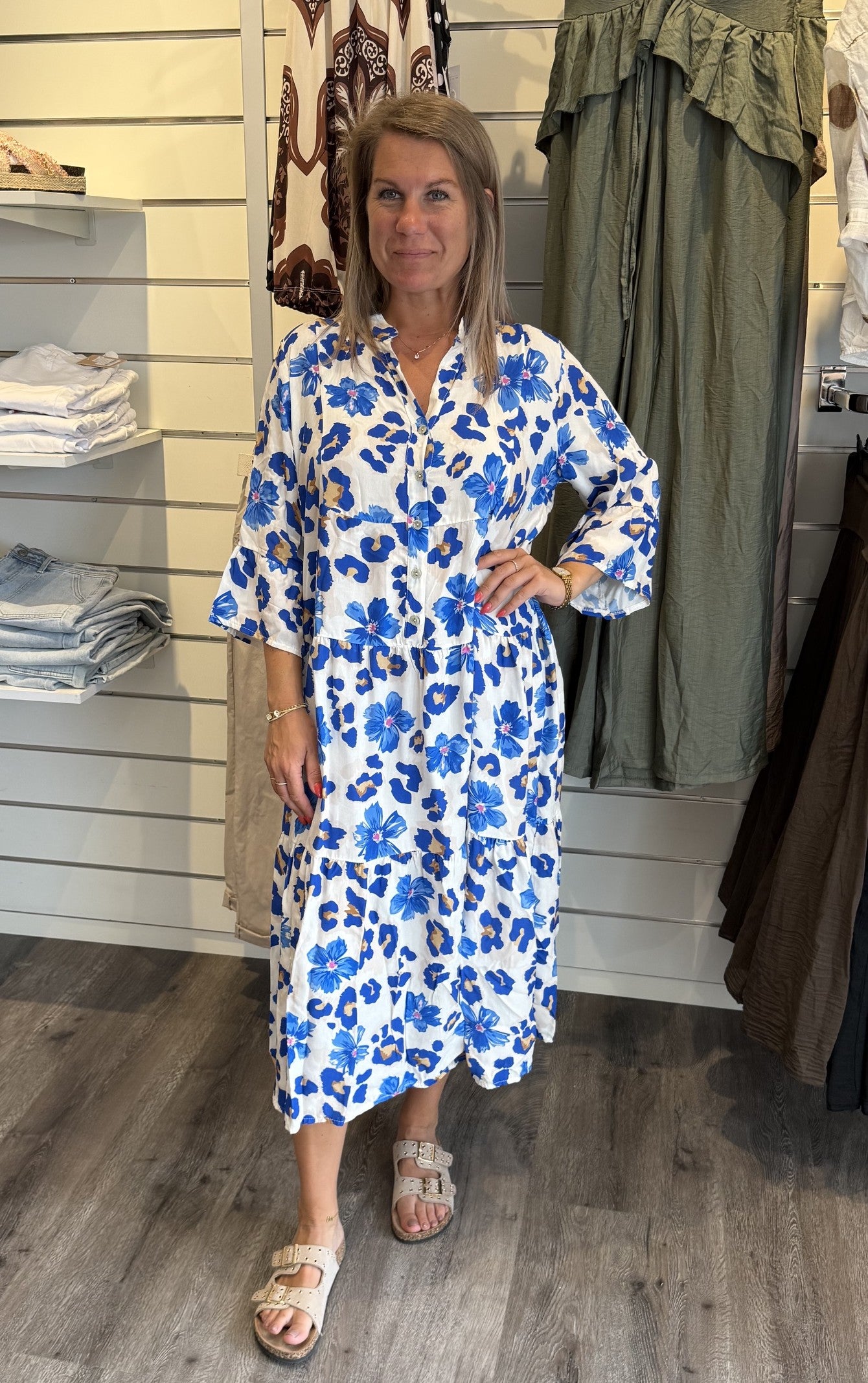Carla klänning blommig Blå