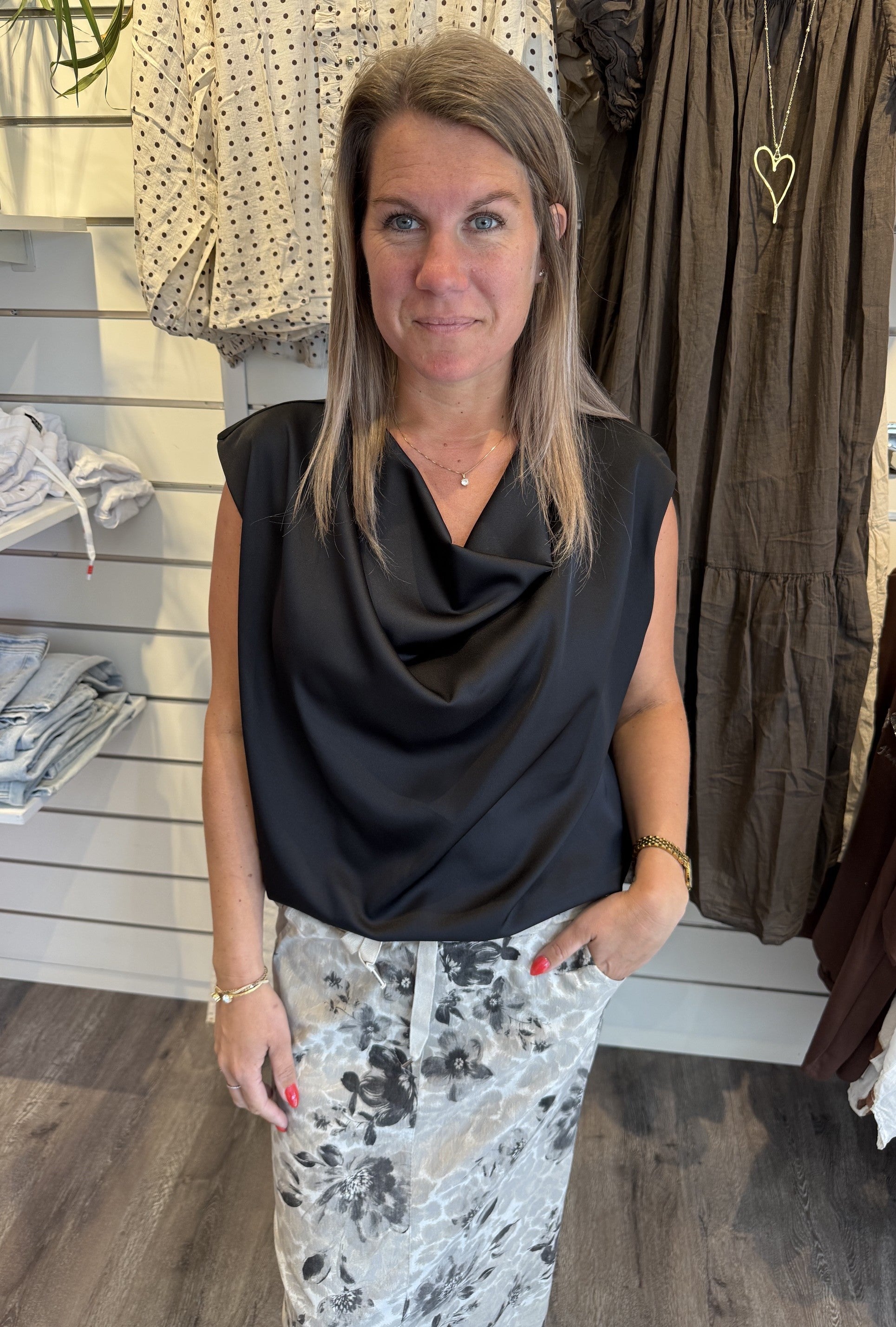 Cattis Topp Satin Svart