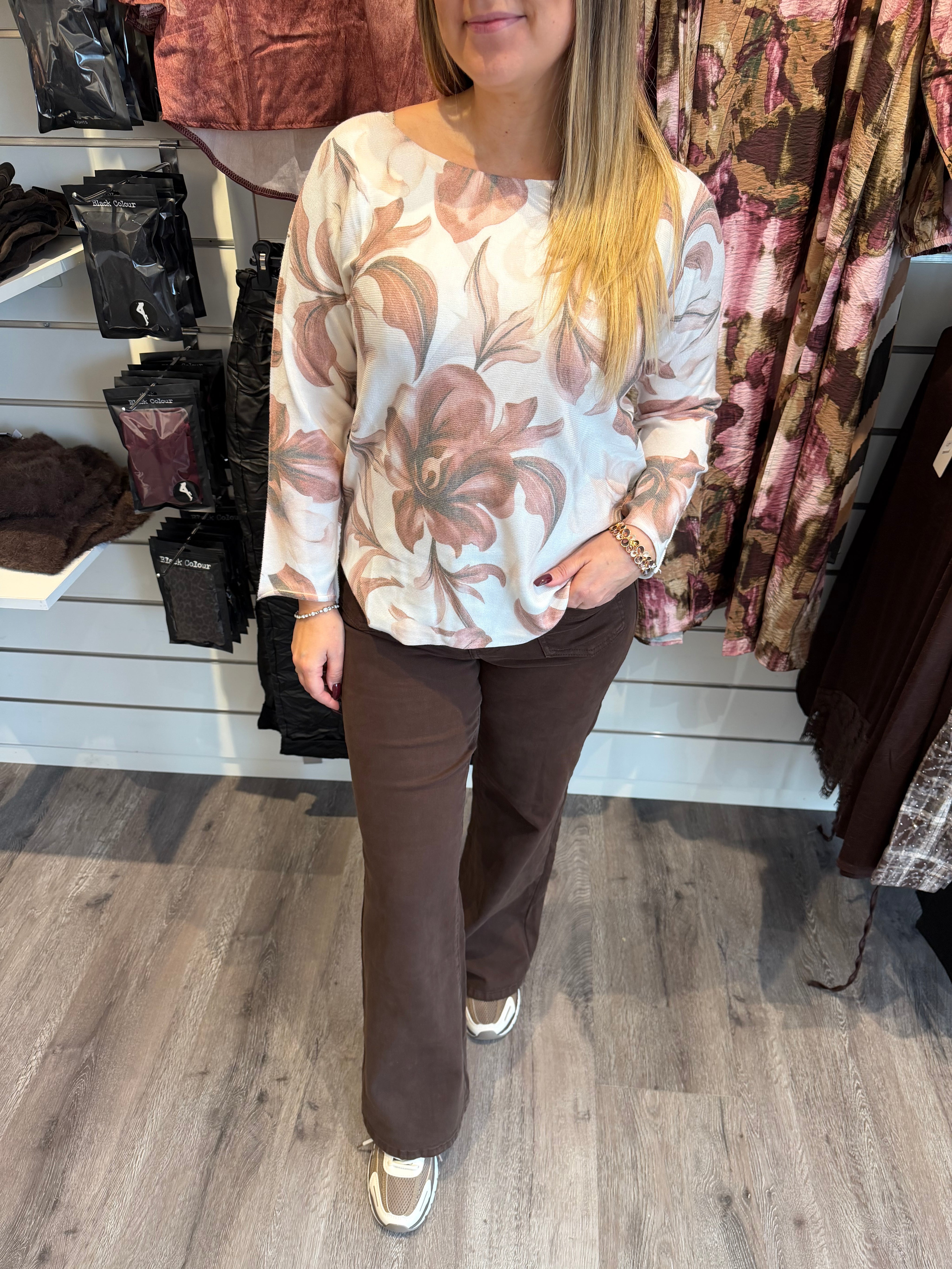 Helena stickad tröja flower Taupe