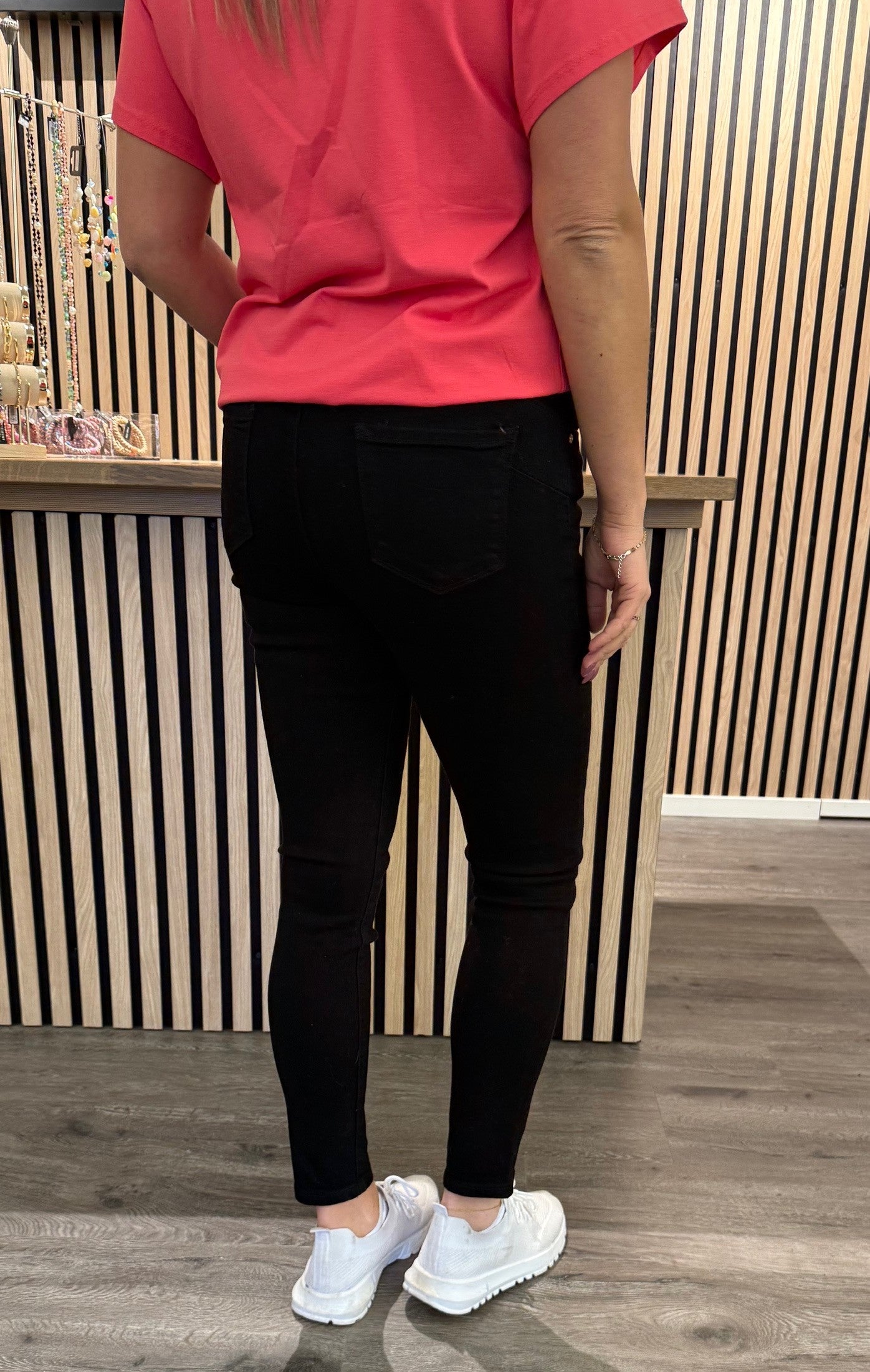 Felicia - Skinnyjeans - Svart