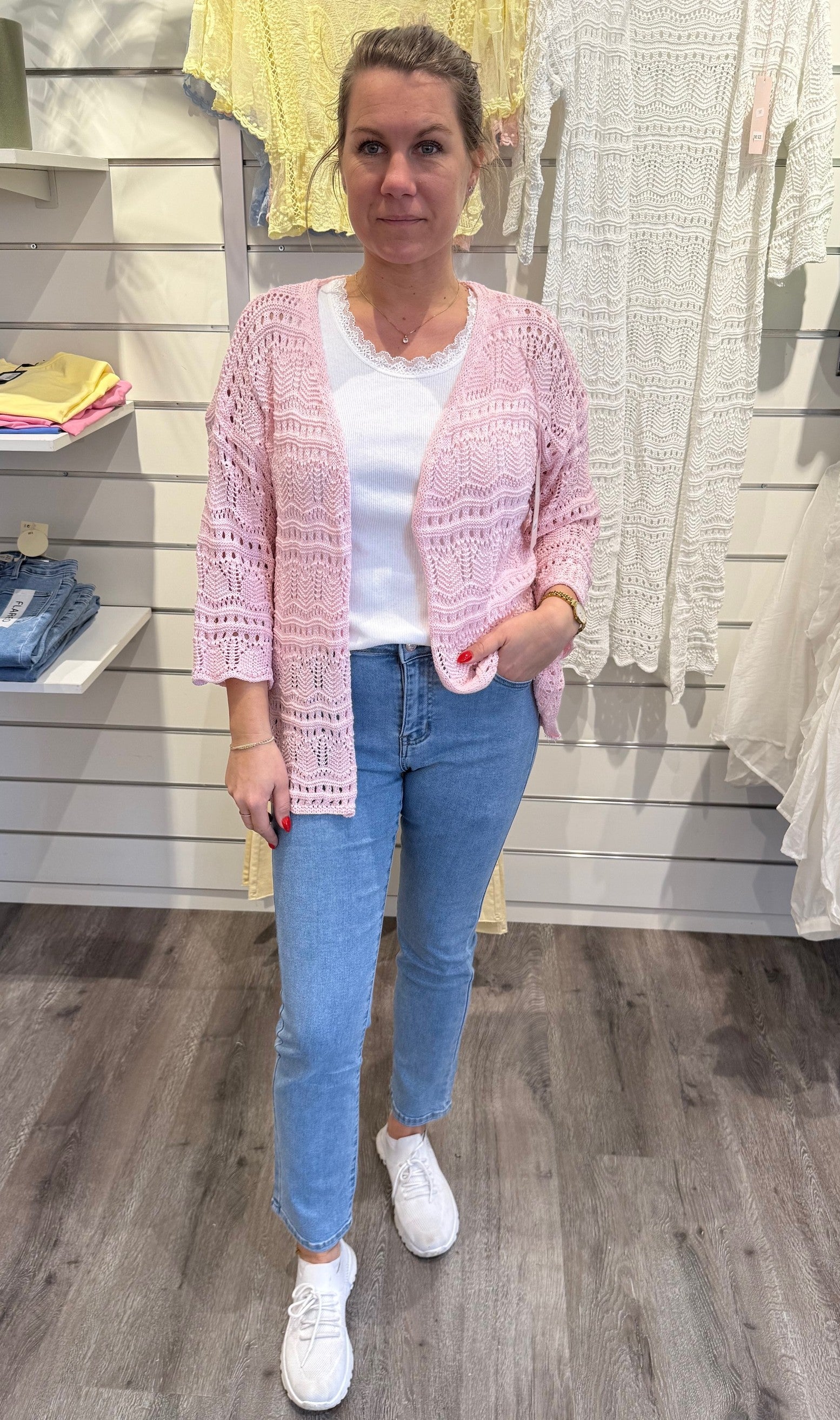 Hailey - Kort virkad Kofta - Rosa