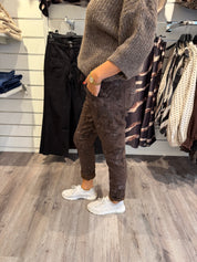 Solveig- Magiska byxor Flower Choco