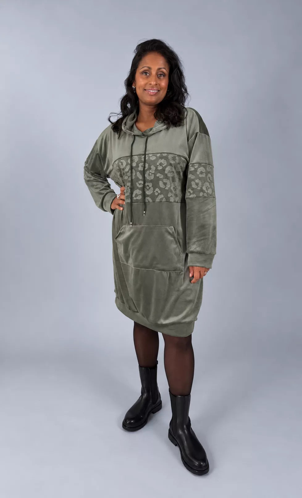 Emily Velourklänning Khaki/Leo