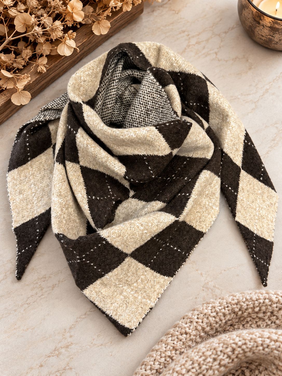 Daniela halsduk Argyle Taupe