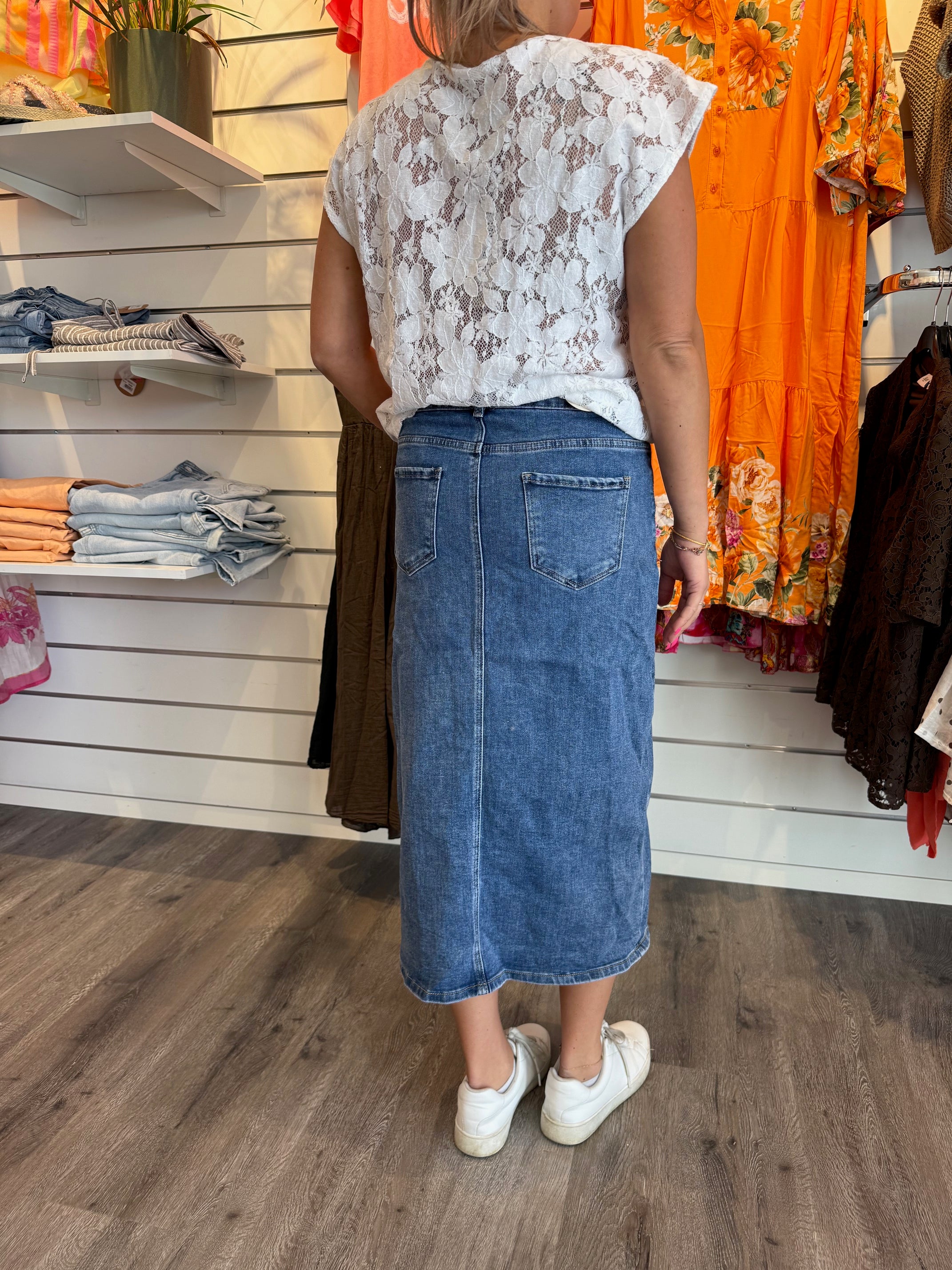 Jeanskjolmedknappar3.jpg