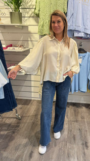 Kerstin - Blus med ballongarm - Beige