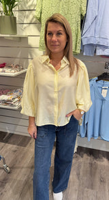 Kerstin - Blus med ballongarm - Gul