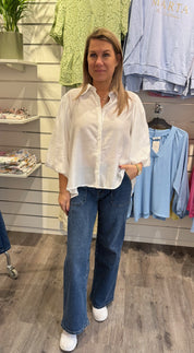 Kerstin - Blus med ballongarm - Vit