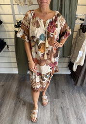 Laura Klänning Mönster Beige
