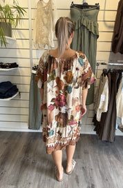 Laura Klänning Mönster Beige
