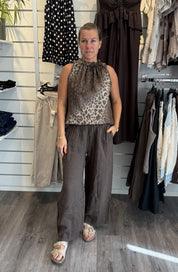 Lucina Topp Leopard Choco