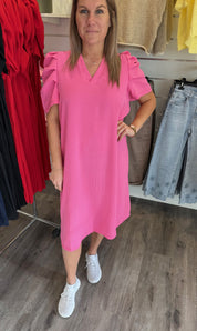 Molly - Klänning med puffärm- Bubblegum