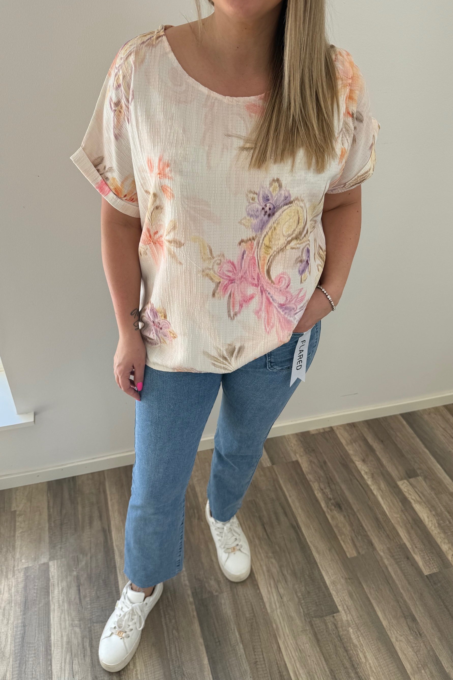Monicabeige2.jpg