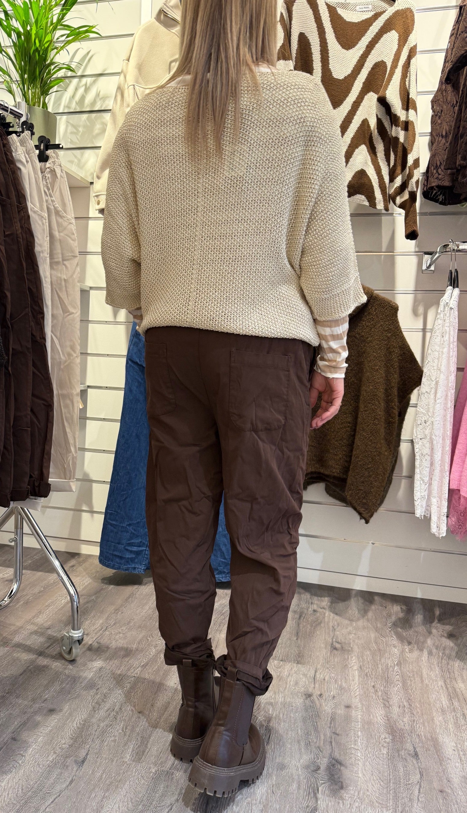 Raffaella  - Byxa med resår - Choco