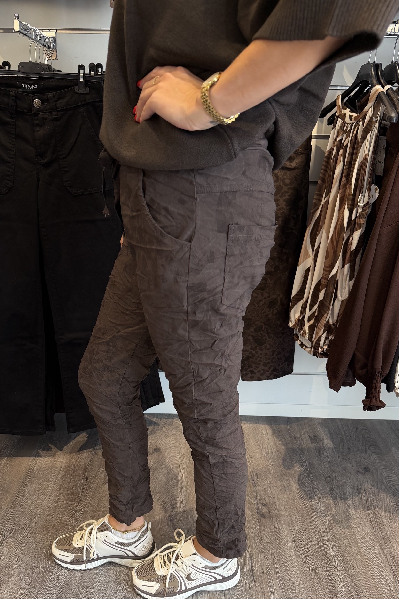 Rasminebrun3.jpg