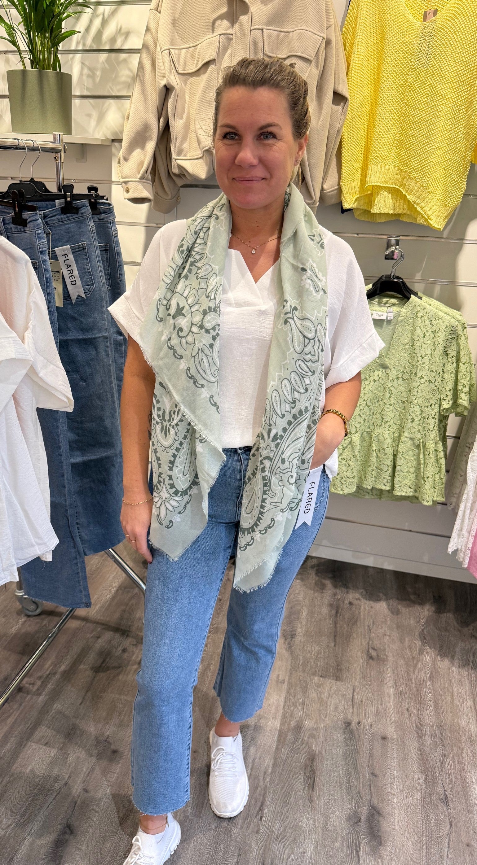 Caitlyn - Scarf  - Ljusgrön