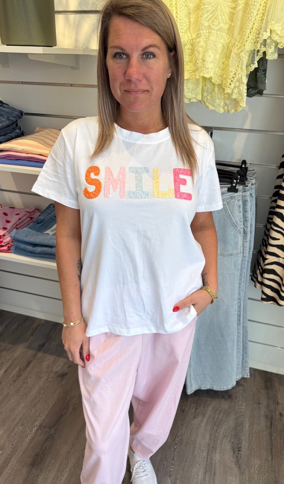 Vespera T-shirt Smile