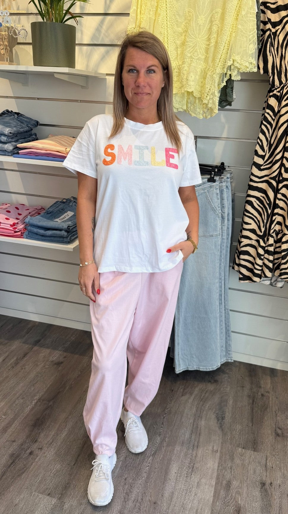 Vespera T-shirt Smile