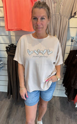 Trine T-shirt Hjärtan Beige