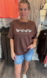 Trine T-shirt Hjärtan Brun