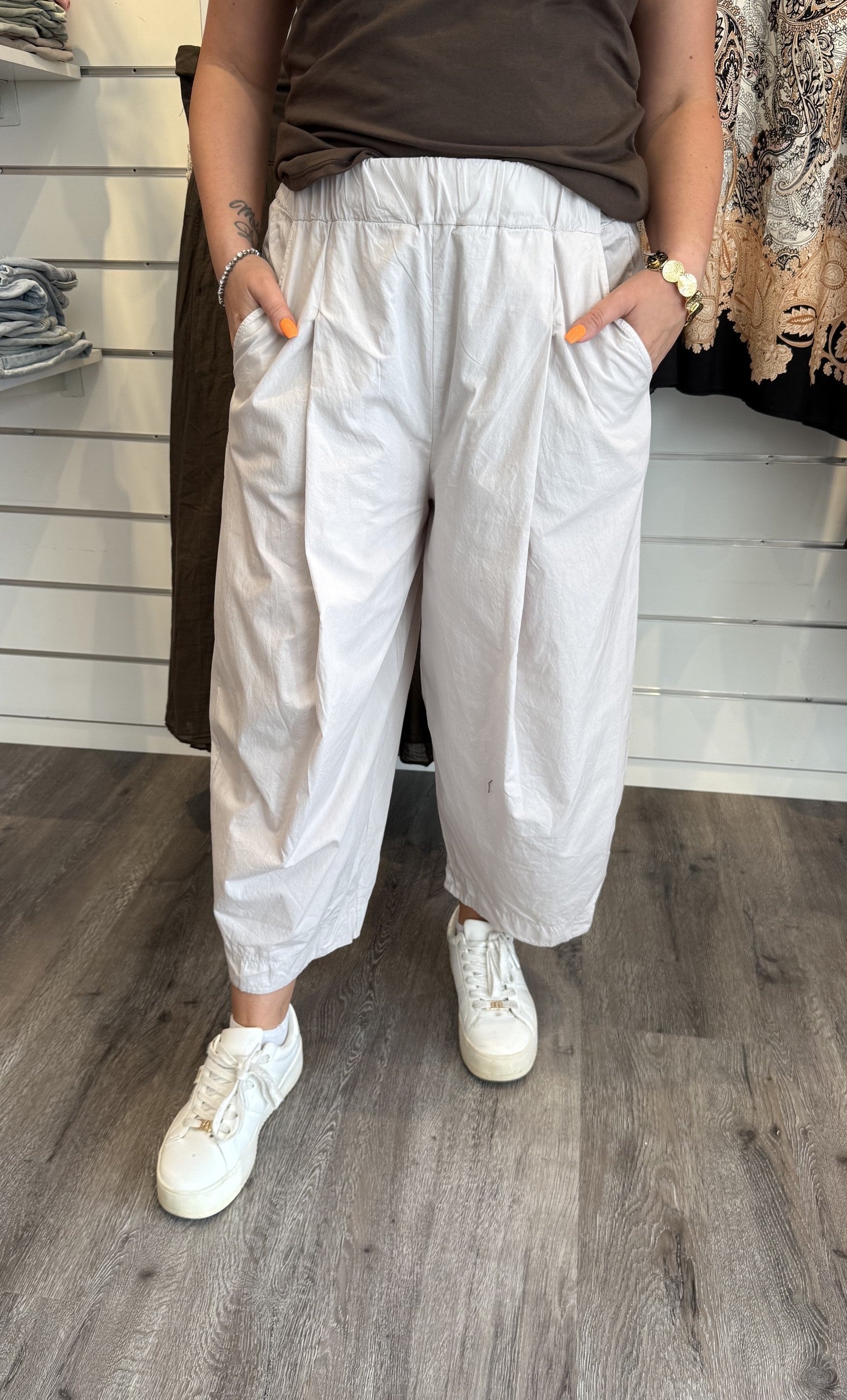 Adorina Byxor Beige