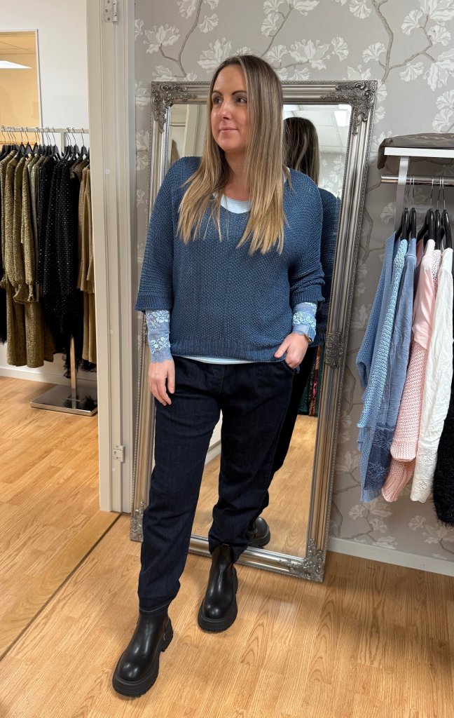 Agata - Stickad tröja - Denim - Nyhet