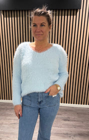 Alissa - Flufftröja-  Ljusblå