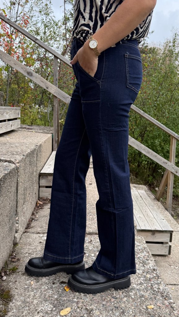 Alva - Jeans Vida - Mörk Denim - Nyhet