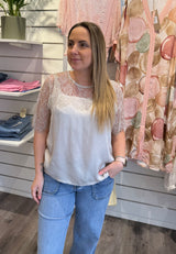 Amalia - Spetstopp - Beige