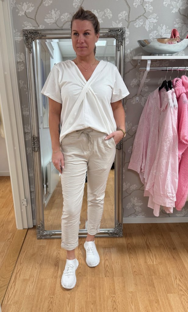 Amina - Byxor med knyt - Beige - Nyhet