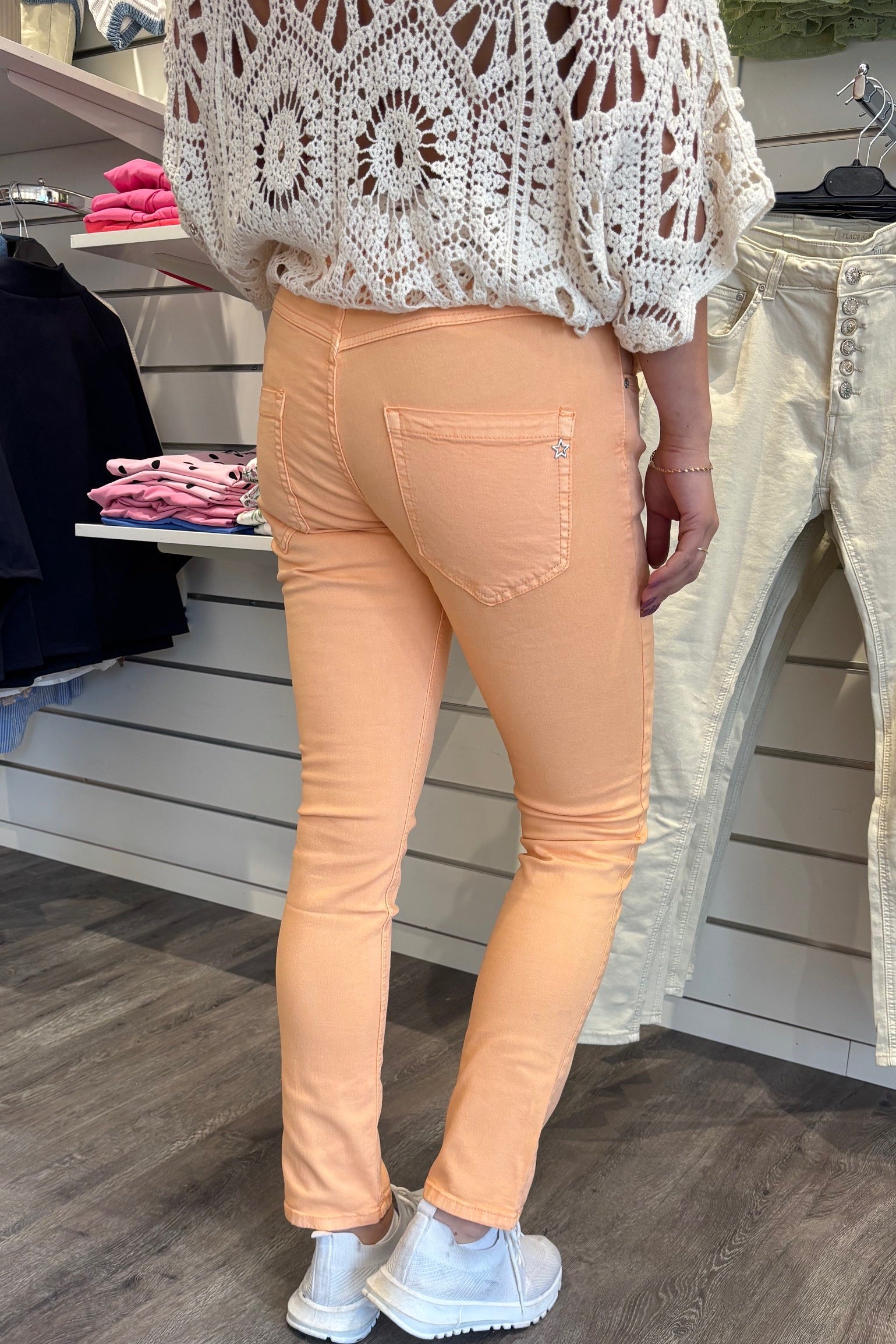 anciiorange4.jpg
