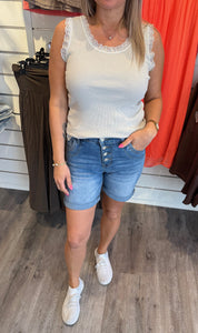 Angeline - Spetslinne - Beige - Nyhet