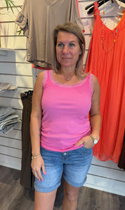 Angeline - Spetslinne - Cerise-  Nyhet