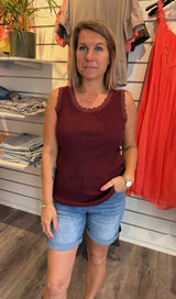 Angeline - Spetslinne - Bordo- Nyhet