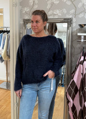 Anouk - Stickad Tröja - Marinblå