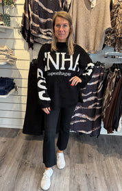 Aria Stickad tröja Copenhagen Svart
