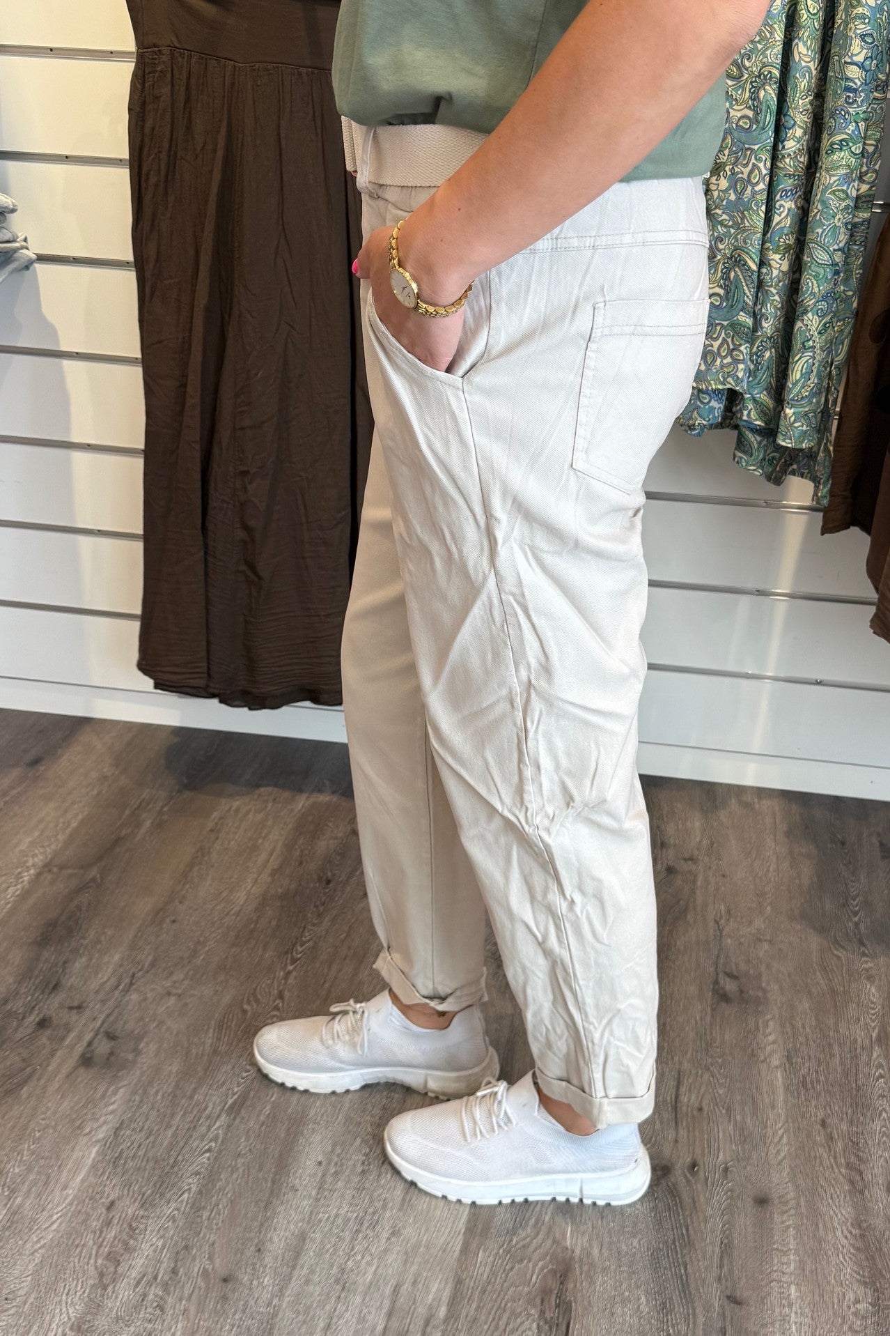 arlindabeige14.jpg