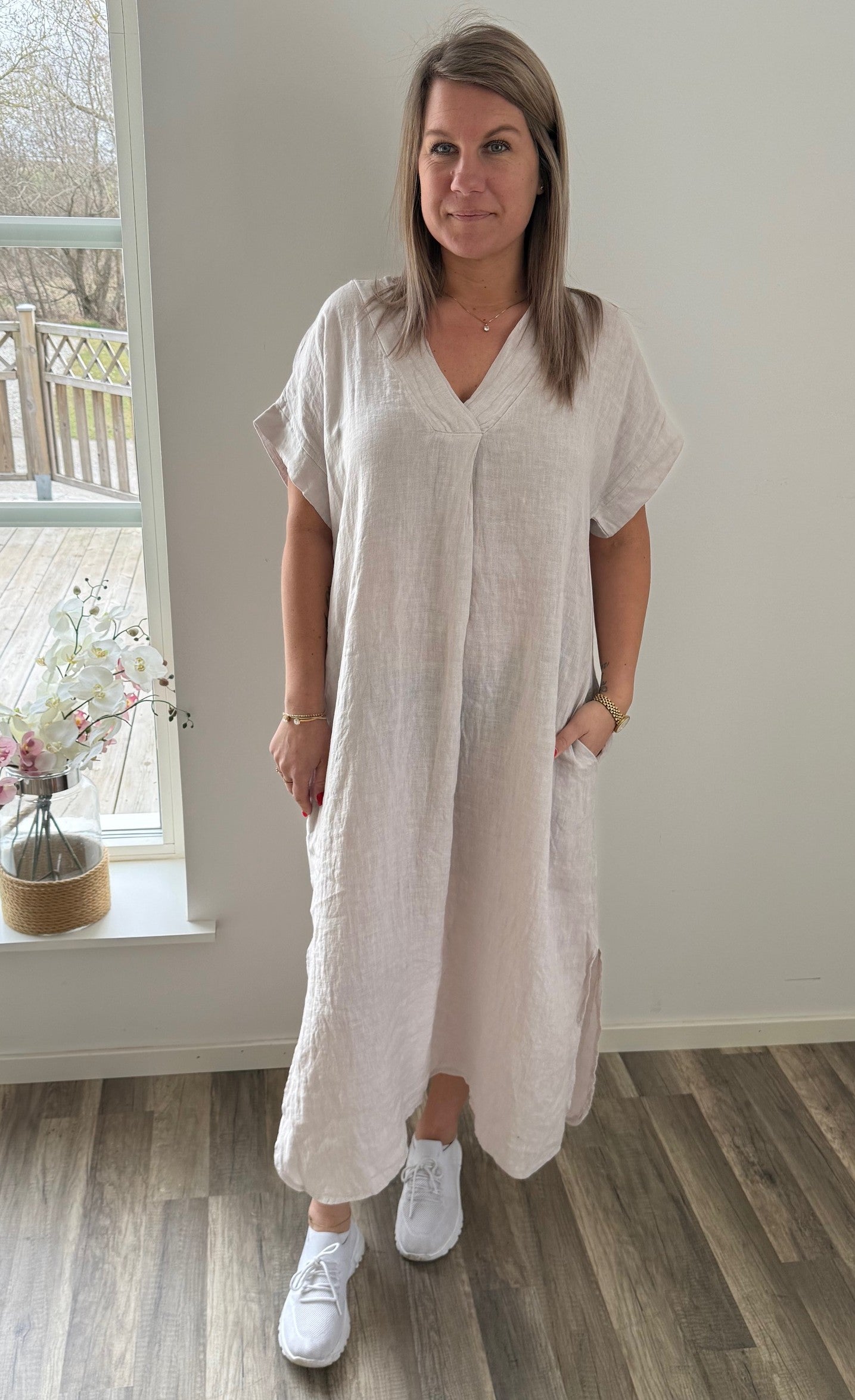 Astra Linneklänning  Beige