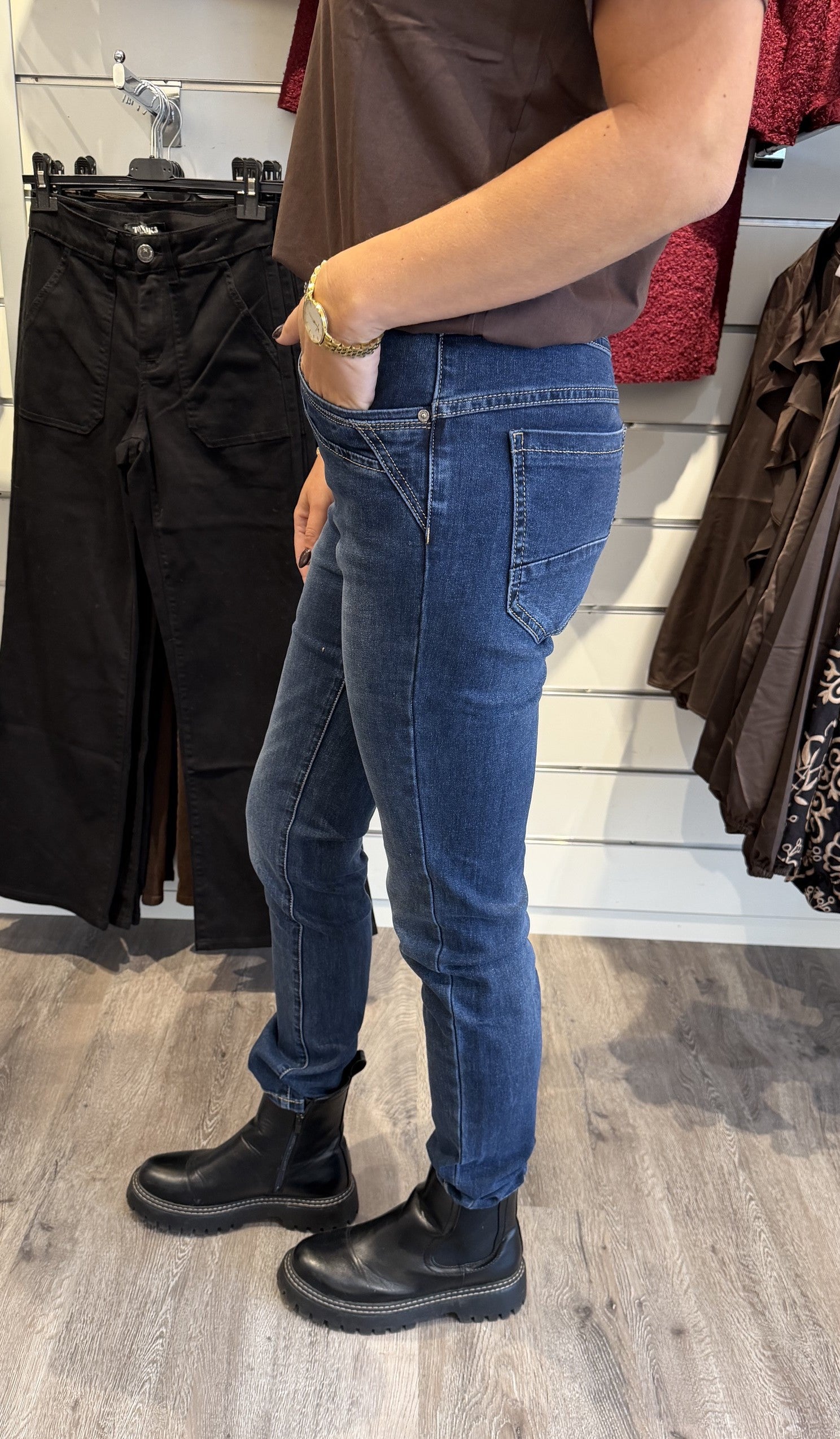 Astrid Jeans JW2524 Mörk Denim